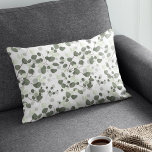 Coussin Rectangle Jardin motif Eucalyptus Green feuille<br><div class="desc">Rafraîchissez votre espace de vie avec le Coussin Lumbar Motif Feuille Eucalyptus Green. Cette belle coussin lombaire présente un motif captivant de feuilles eucalyptus dans les tons vert tendre et vert foncé, créant une ambiance naturelle et apaisante. Le design complexe présente des feuilles qui s'entrelacent avec grâce, ajoutant de la...</div>