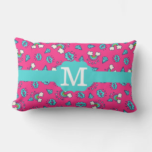Coussin Rectangle Joli motif de monogramme avec arc-en-ciel, cœurs e