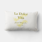Coussin Rectangle La Dolce Vita jaune couple mariage Nom date paille (Verso)