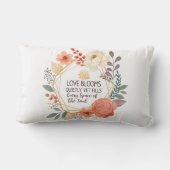 Coussin Rectangle L'amour s'épanouit silencieusement – Citation flor (Verso)