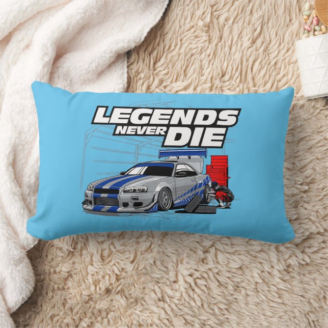COUSSIN RECTANGLE LES LÉGENDES NE MEURTENT JAMAIS ! (Couverture)