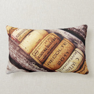 Coussin Rectangle lièges de bouteille de vin français sur le bois