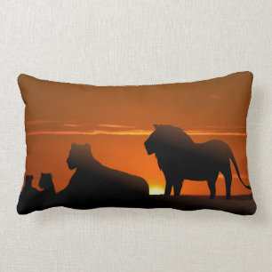 Coussin Rectangle Lion et tissu africains de Kuba