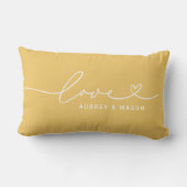 Coussin Rectangle Love in Heart Script Golden Yellow Custom Monogram (Verso)