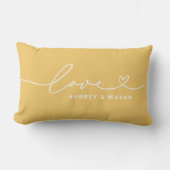 Coussin Rectangle Love in Heart Script Golden Yellow Custom Monogram (Recto)