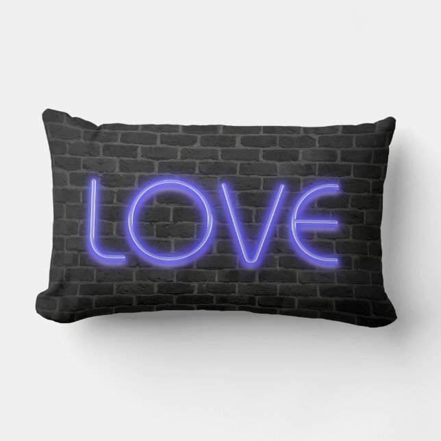 Coussin Rectangle LOVE texte dans les néons lumières sur brique (Recto)