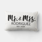 Coussin Rectangle M. et Mme Modern Brush Font Mariage Anniversaire (Verso)