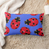 Coussin Rectangle Madame Bug Pillow (Couverture)