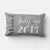Coussin Rectangle Mariage en bois gris rustique de monogramme de (Verso)