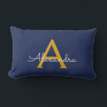Coussin Rectangle Marine Blue Gold Girl Script Monogramme Nom Modern<br><div class="desc">Monogramme bleu or et marine Ajoutez votre propre nom Lumbar Coussin. Cela rend le cadeau parfait pour 16 ans,  mariage,  douche nuptiale,  anniversaire,  baby shower ou bachelorette pour quelqu'un qui aime le luxe glam et les styles chic.</div>