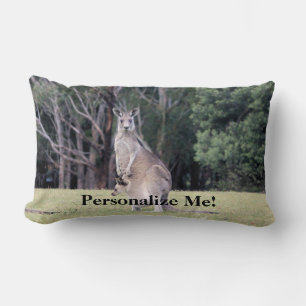 Coussin Rectangle Mère Kangaroo avec bébé Joey dans sa poche