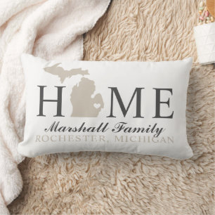 Coussin Rectangle Michigan Maison Blanc Beige Famille Ville Monogram