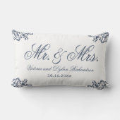 Coussin Rectangle Moderne Élégant M. et Mme Nom Newlyweds (Verso)