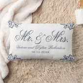 Coussin Rectangle Moderne Élégant M. et Mme Nom Newlyweds (Couverture)
