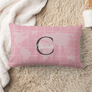 Coussin Rectangle Monogramme de grille de carte du monde rose millén
