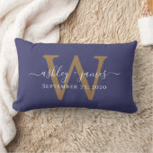 Coussin Rectangle Monogramme d'or Mariage Date Marine Bleu (Couverture)