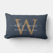 Coussin Rectangle Monogramme or Mariage Date Bleu foncé (Recto)