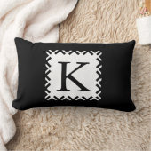 Coussin Rectangle Monogramme personnalisé noir et blanc (Couverture)