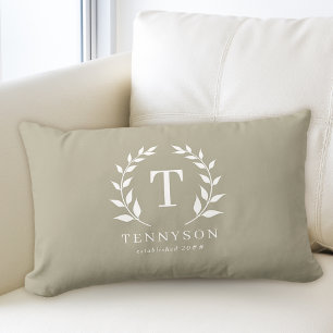 Coussin Rectangle Monogramme rustique moderne Couronne Nom de famill