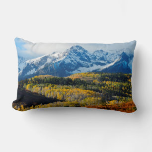 Coussin Rectangle Montagne et arbres neigeux