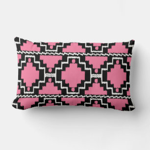 Coussin Rectangle Motif Ikat Aztec - Fuchsia rose, noir et blanc