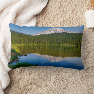 Coussin Rectangle Mt. Rainier and Reflection Lake