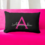 Coussin Rectangle Nom de monogramme de fille de script rose chaud<br><div class="desc">Monogramme rose chaud et noir Ajoutez votre propre nom Lumbar Coussin. Cela rend le cadeau parfait pour 16 ans,  mariage,  douche nuptiale,  anniversaire,  baby shower ou bachelorette pour quelqu'un qui aime le luxe glam et les styles chic.</div>