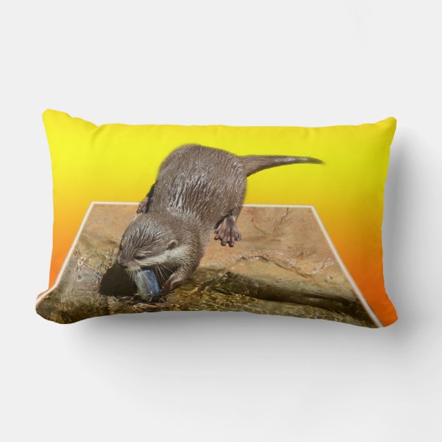 Coussin Rectangle Otter Mangeant Du Poisson Savoureux Par Son Étang, (Recto)