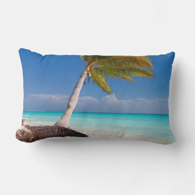 Coussin Rectangle Palmier sur la plage de l'océan (Recto)