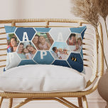 Coussin Rectangle Papa Honeypeb Photo Collage 4 Lettre Nom<br><div class="desc">Coussin photo Honeypeb - modifiable pour n'importe quel nom de 4 lettres, tel que PAPA et personnalisé avec 5 de vos photos préférées, qui sont affichés comme collage photo forme hexagone. La motif géométrique en nid d'abeille est dans les tons bleu et blanc. Pour des couleurs alternatives et des noms...</div>