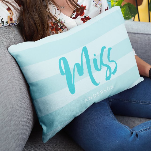 Coussin Rectangle Personnaliser avec le nom Miss Preppy Blue Stripes (Créateur téléchargé)
