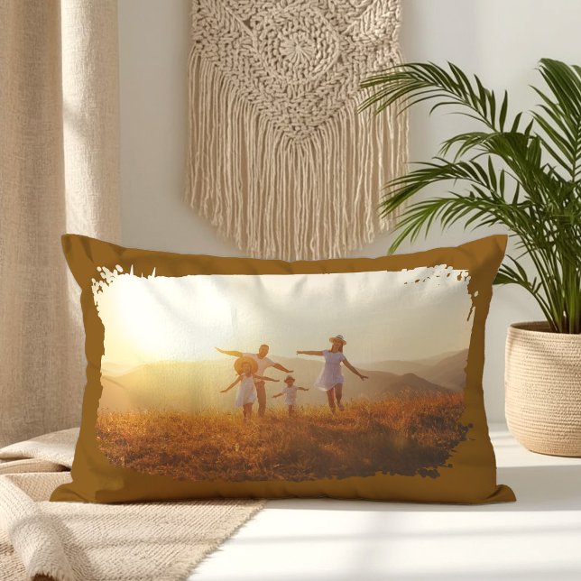 Coussin Rectangle Photo de bordure grunge moderne marron (Brown Modern Grunge Border Photo Lumbar Pillow)