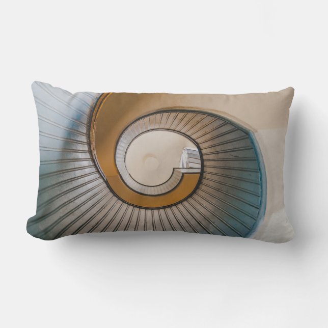 Coussin Rectangle Photographie en angle bas de l'échelle en spirale (Recto)