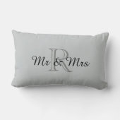 Coussin Rectangle PILLOW_ CHIC " M. et Mme" AU-DESSUS de MONOGRAMME (Verso)
