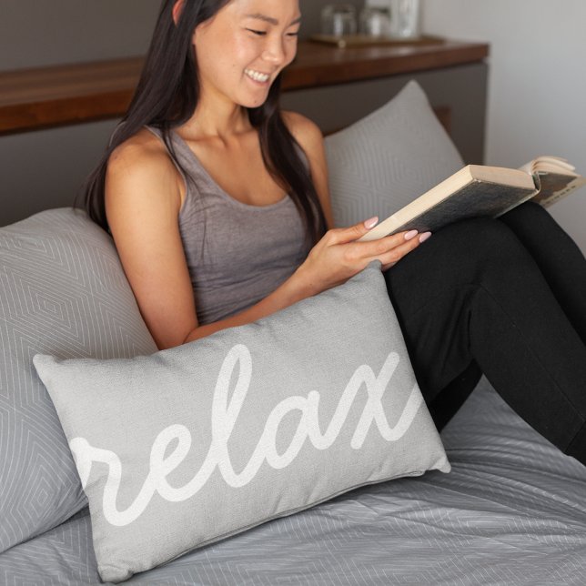 Coussin Rectangle Reposez le gris et le blanc Script (Créateur téléchargé)