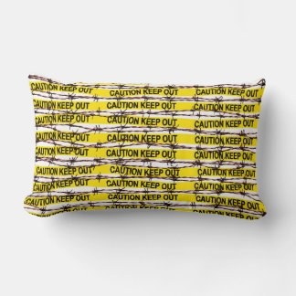 Coussin Rectangle Restez en dehors ! Bande jaune et fil barbelé