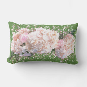 Coussin Rectangle Romantique dentelle blanche hydrangée roses roses