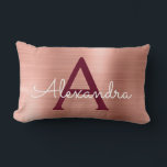 Coussin Rectangle Rose Rose Or Bourgogne acier inoxydable Monogramme<br><div class="desc">Or Rose | Monogramme en acier inoxydable Marsala rose et bordeaux bleu Nom et Coussin initial. La coussin fait le cadeau parfait Sweet 16,  Fête des mariées,  Noël ou Mariage Elégant et moderne pour quelqu'un qui décorent sa chambre en or rose.</div>