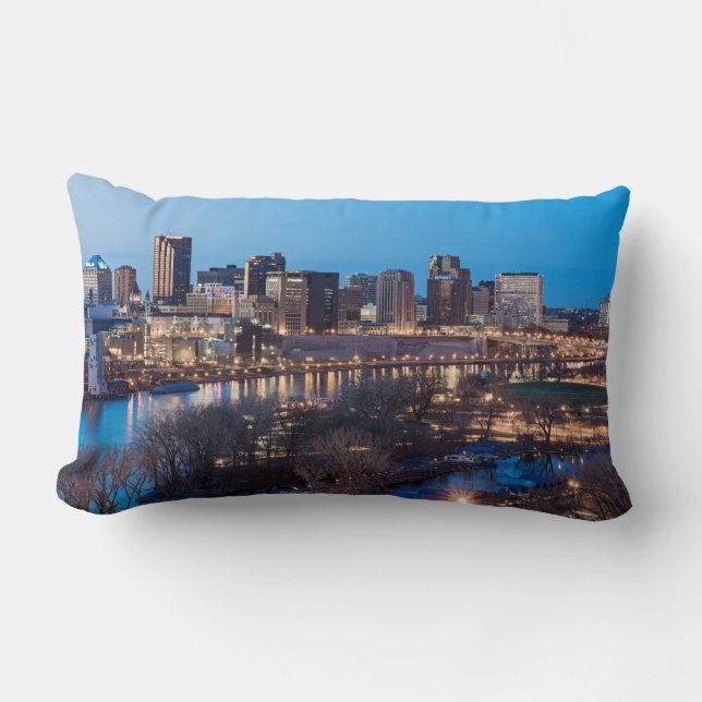 Coussin Rectangle saint paul skyline et le bord de la rivière la nui (Recto)