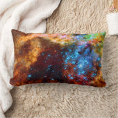 Coussin Rectangle Stellar Nursery R136 dans la Tarantula Nebula (Couverture)