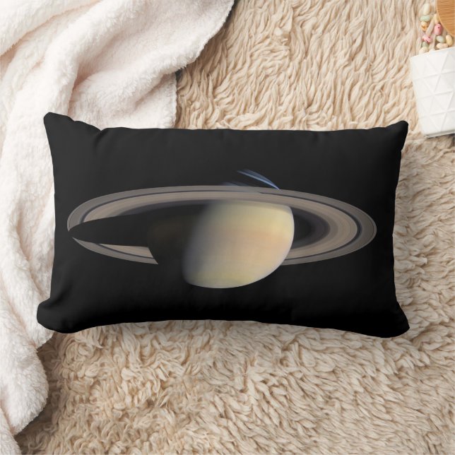 Coussin Rectangle Sunlit Saturn Gas géant Planet par Cassini (Couverture)