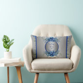 Coussin Rectangle Symphonie de pétales bleus et argentés (Chaise)