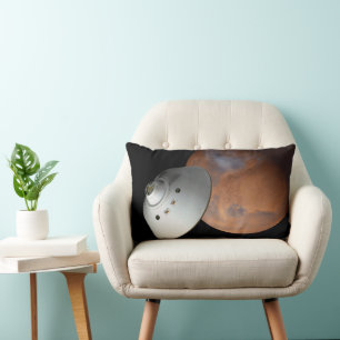 Coussin Rectangle Un Appareil Spatial Encaissé D'Aérocoque En Approc