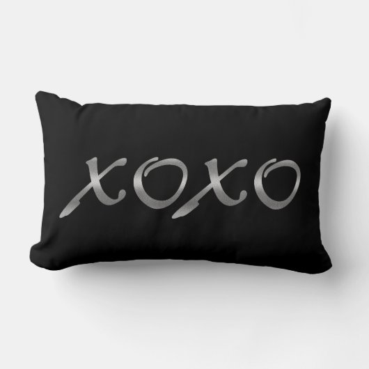 Coussin Rectangle XOXO dans l'argent et le noir (Recto)