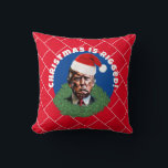 Coussin Red Santa Hat Trump Riged Christmas<br><div class="desc">Trump porte un chapeau de Père Noël et une couronne et dit que Noël est truqué par cette conception politique amusante.</div>