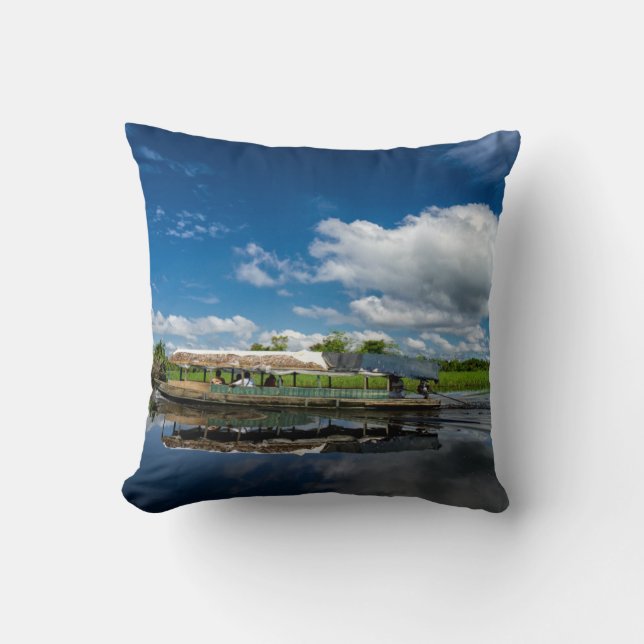 Coussin Réflexion de bateau de touristes (Recto)
