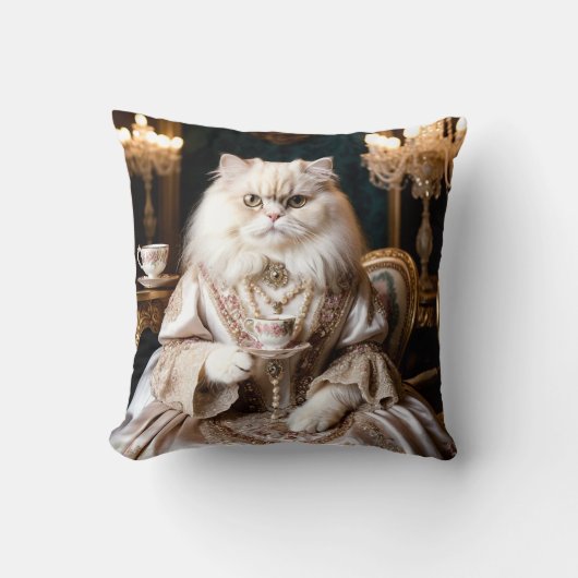 Coussin Regal Cat à Gown (Recto)