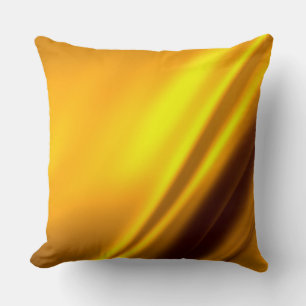 Coussin Regard Élégant de Satin Doré Faux Texture