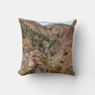 Coussin Regard sur le bas Sept Falls Stairs