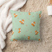 Coussin Renards mignons sur fond vert (Couverture)